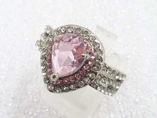 Colored stone ring (size 19)
